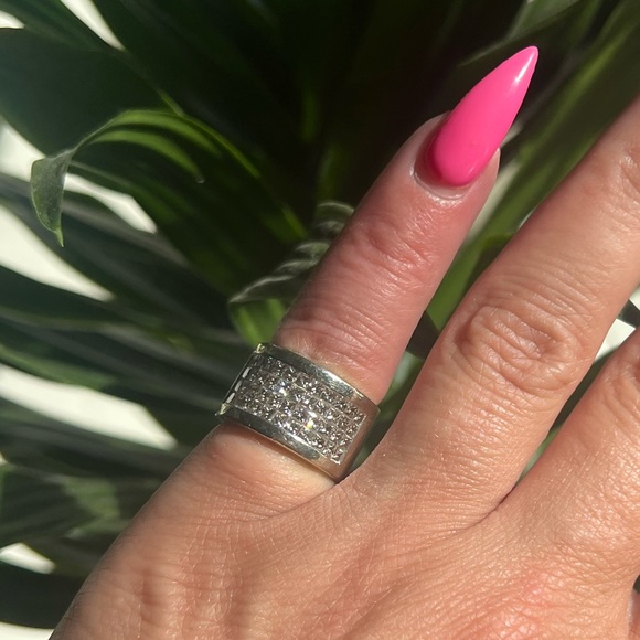 Diamond Pinky Ring - Picture 1 of 3